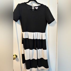 Lularoe Amelia Black Dress